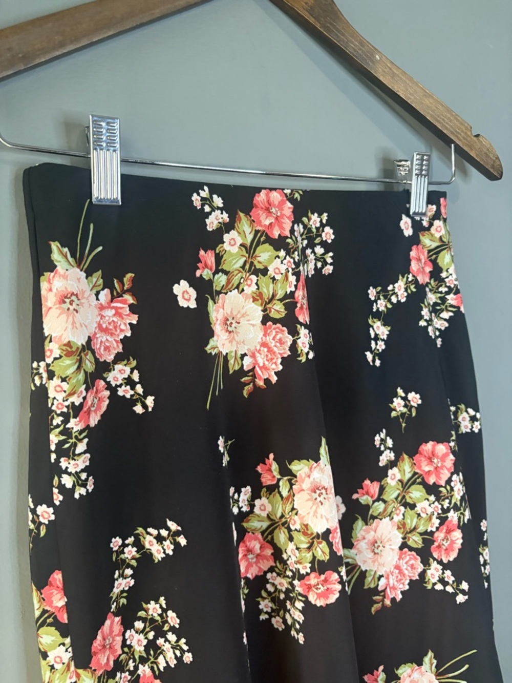 Streetwear Society Floral Midi Skirt Black | High Waist Knee Length - Picture 3 of 5